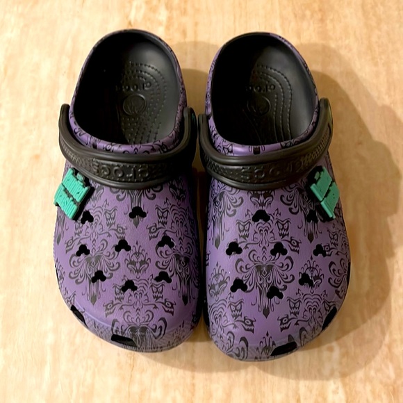 CROCS Shoes - NWOT Haunted Mansion Crocs